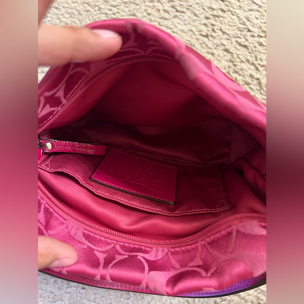 đź©·2010 Vintage Coach Signature Demi Carly hobo Shoulder Bag/Wristletđź©· - Picture 7 of 9